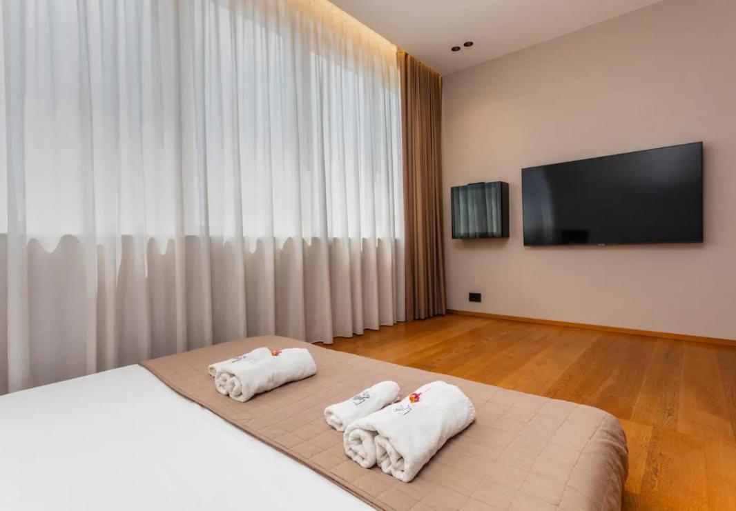 קטאניה Zoe Luxury Suites מראה חיצוני תמונה