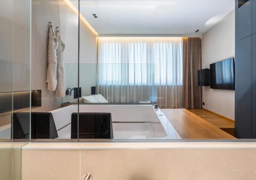 קטאניה Zoe Luxury Suites מראה חיצוני תמונה